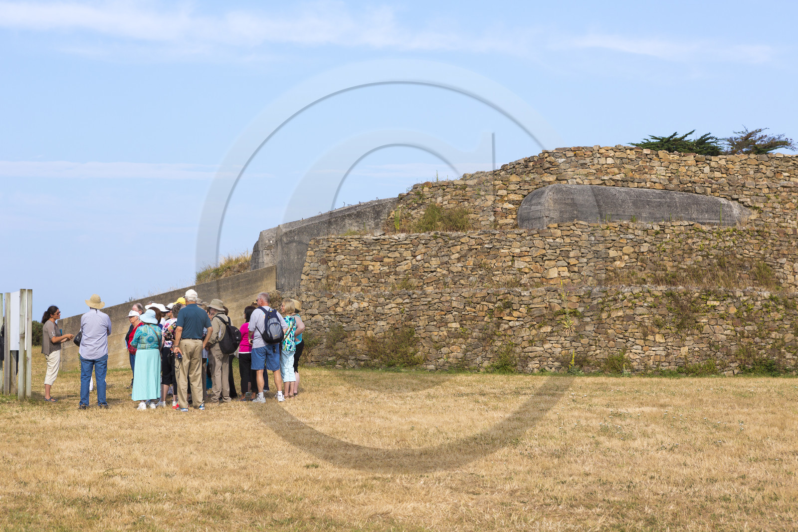 Le cairn du Petit Mont _ Arzon Le cairn du Petit Mont _ Arzon