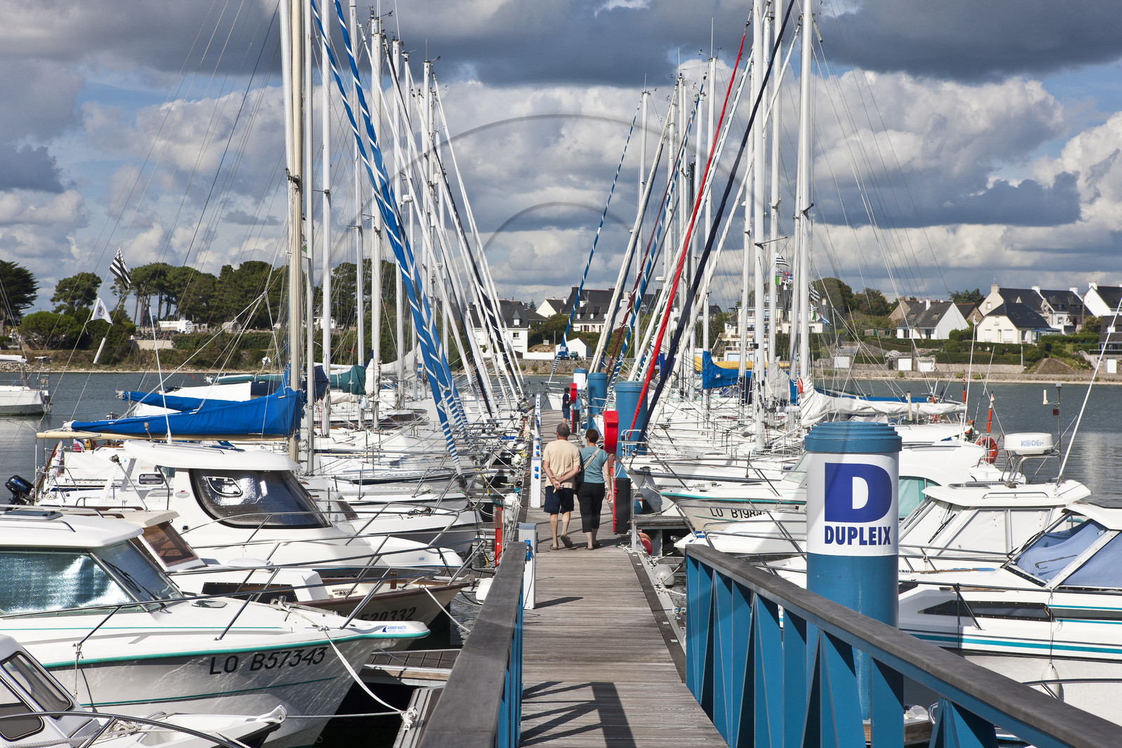 Le port de la pointe _ Port-Louis Le port de la pointe _ Port-Louis