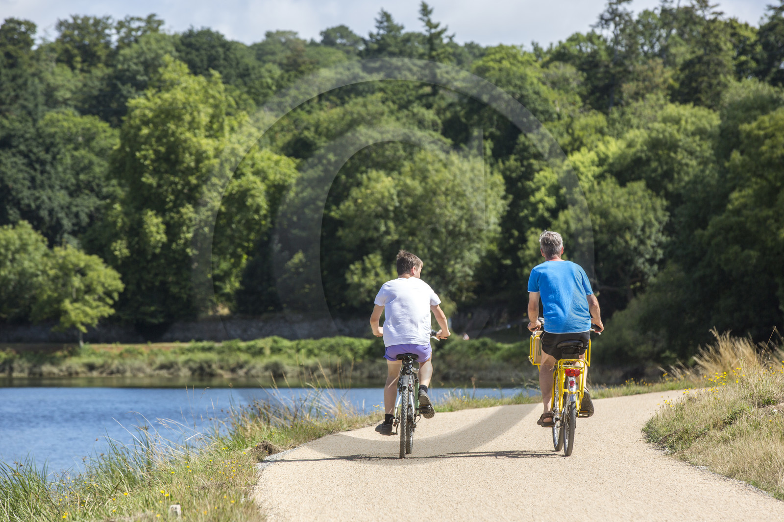 Bike ride along the Blavet in Hennebont