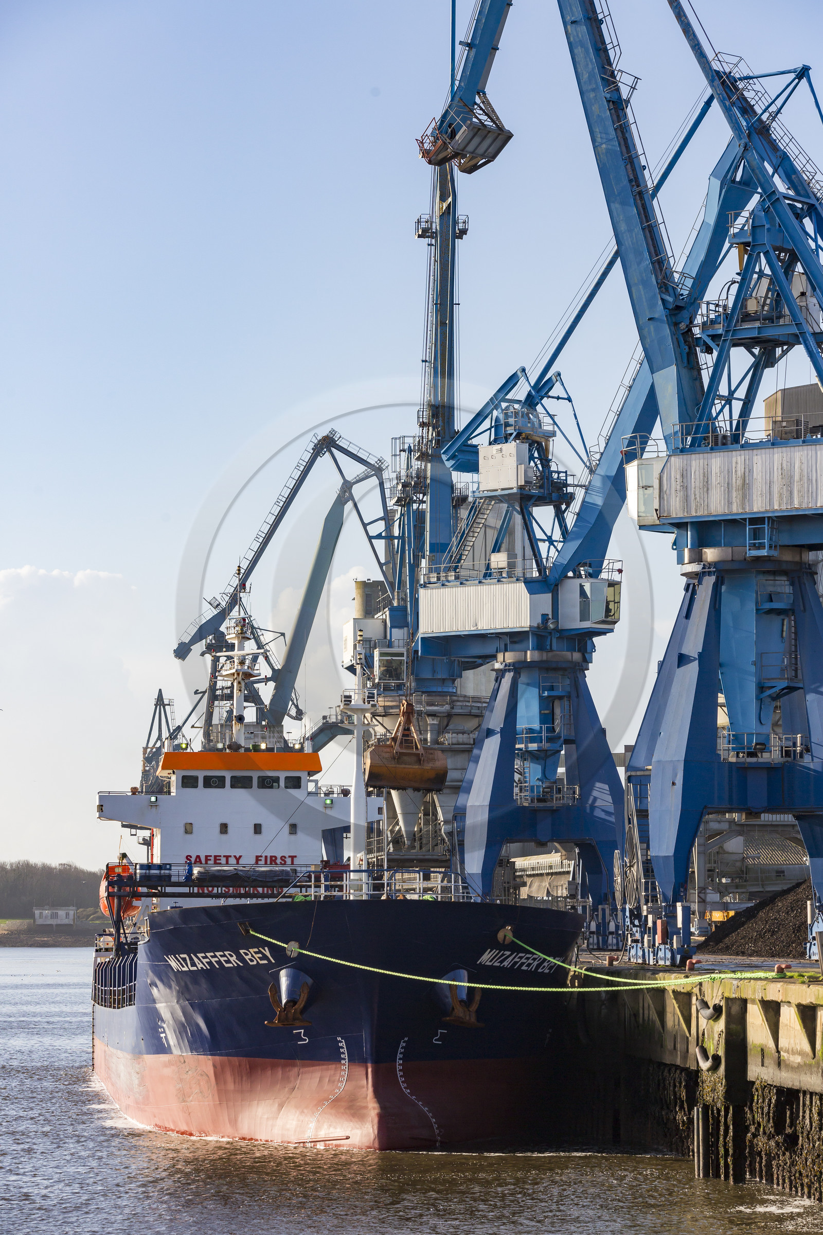 Port de commerce de Lorient Port de commerce de Lorient