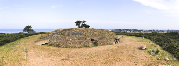 Cairn of Little Mont in Arzon