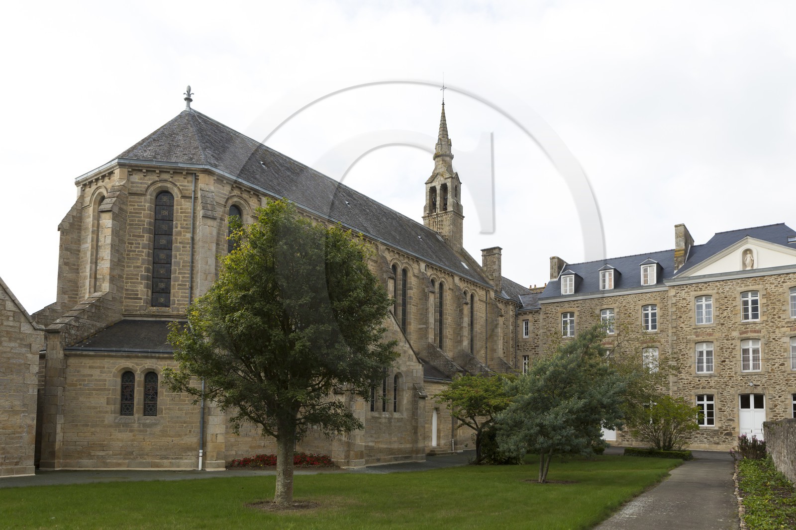 La communauté de la Divine Providence à Créhen La communauté de la Divine Providence à Créhen