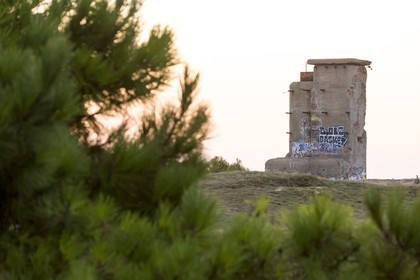 The tower of Bego in Plouharnel .