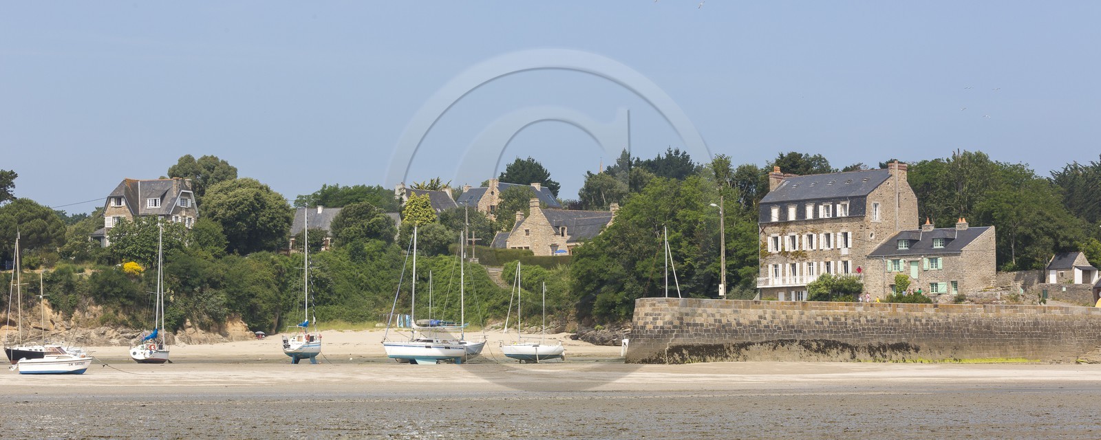 Le port du chatelet à St Jacut de la Mer