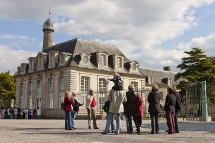 L' hôtel Gabriel _Découverte du domaine de l'enclos du port à Lorient lors d' une visite guidée.